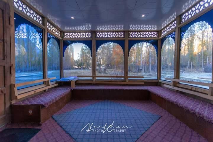 Space Hotel Shigar Екстериор снимка